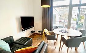 Cooles City-Appartment - Balkon